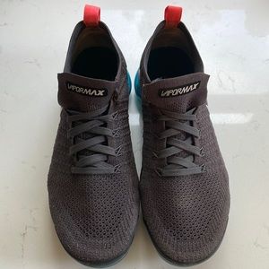 Nike flyknit vapormax womens size 8.5